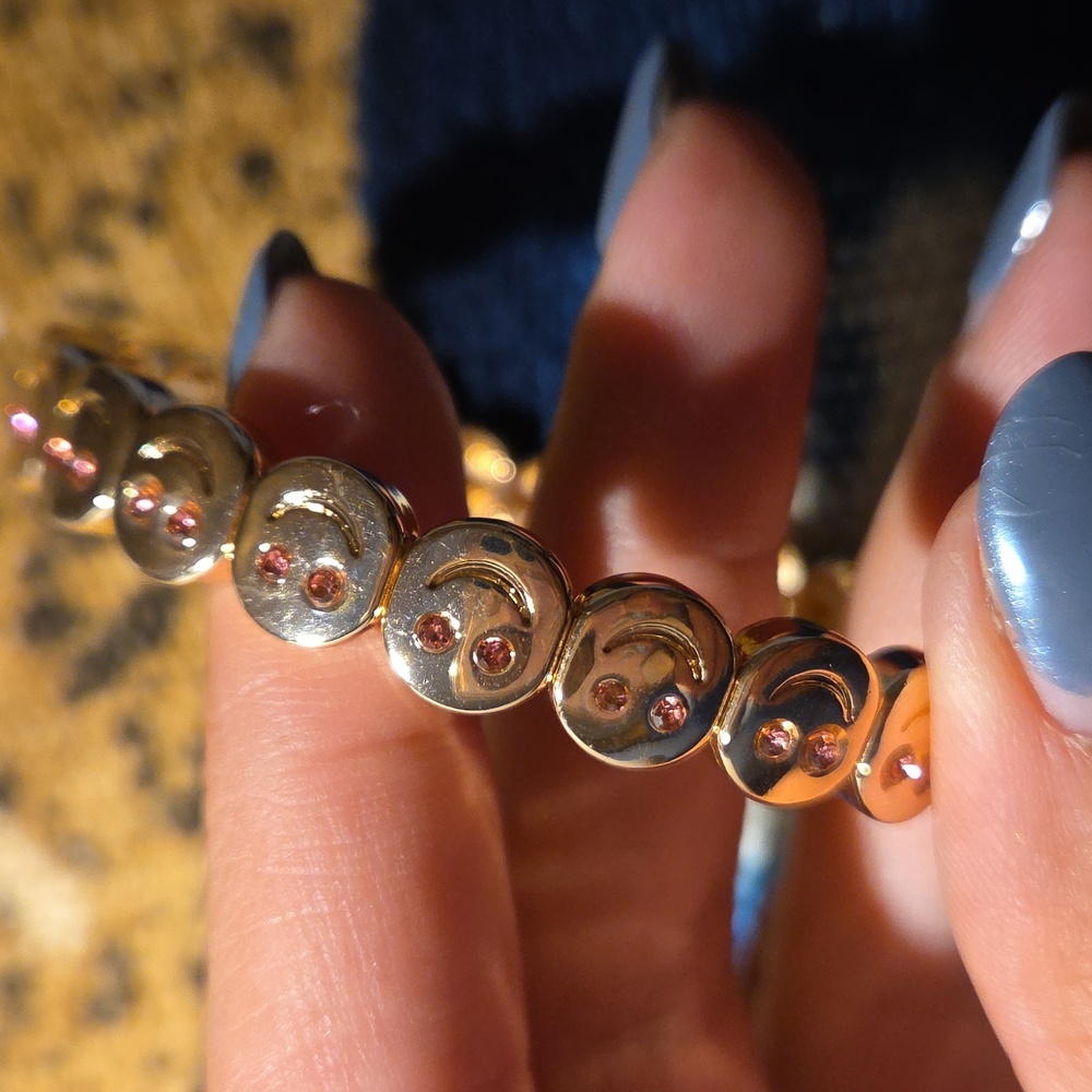 Nwt Gemstone Smiley Face Bracelet - Picture 3 of 6